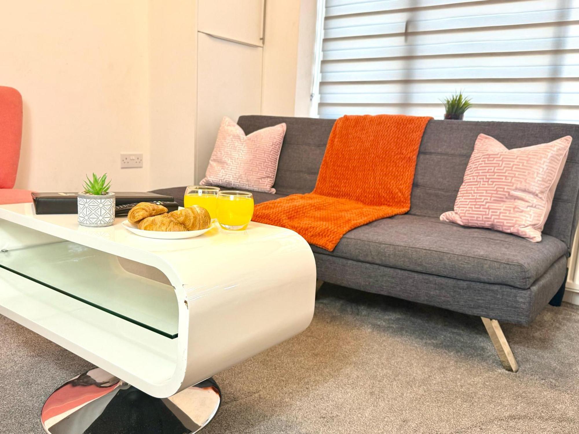 Walnut Flats-F5, Stylish 1-Bedroom - Parking, Netflix, Wifi - Close To Oxford, Bicester & Blenheim Palace Kidlington Exteriér fotografie