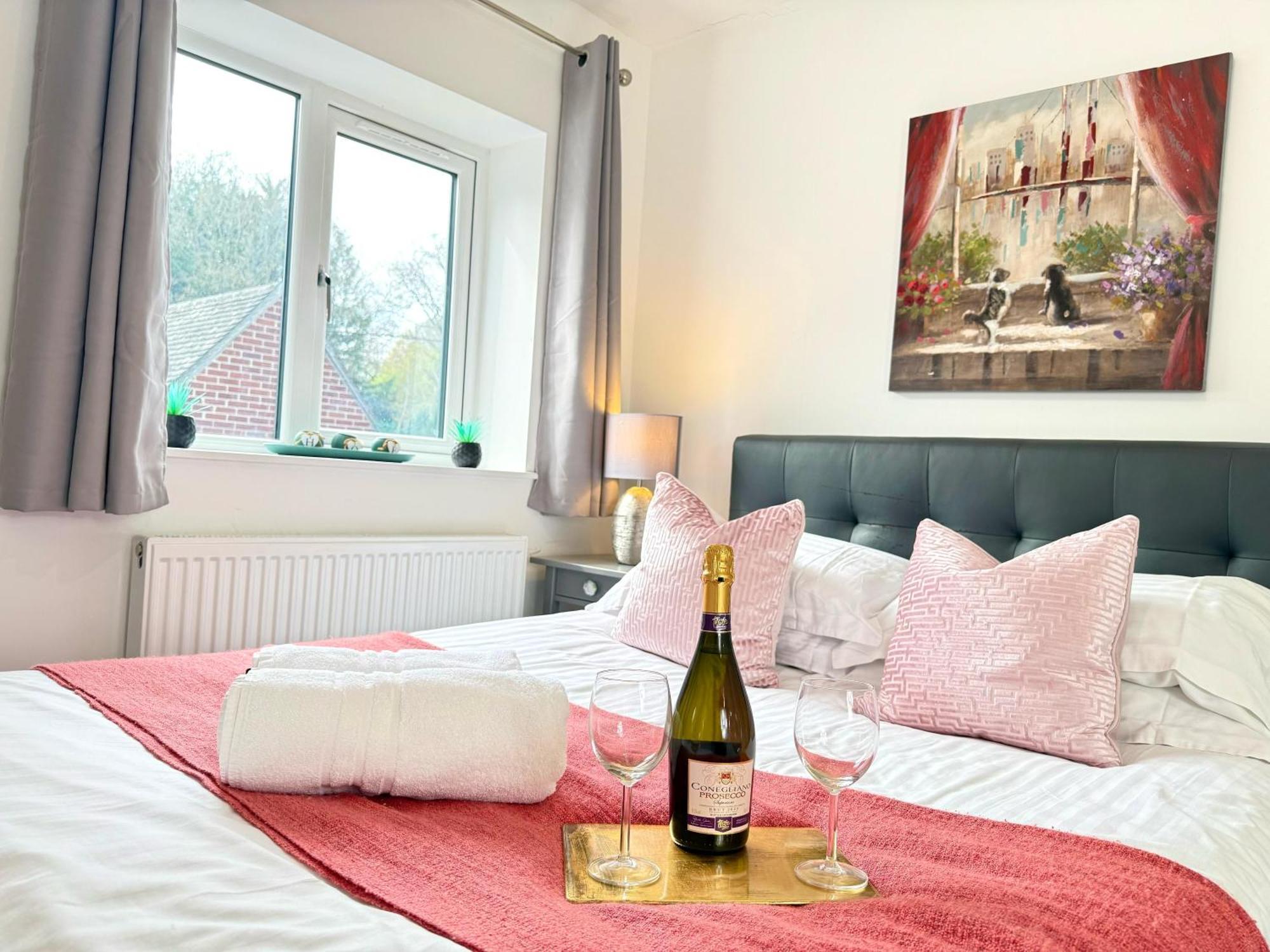 Walnut Flats-F5, Stylish 1-Bedroom - Parking, Netflix, Wifi - Close To Oxford, Bicester & Blenheim Palace Kidlington Exteriér fotografie