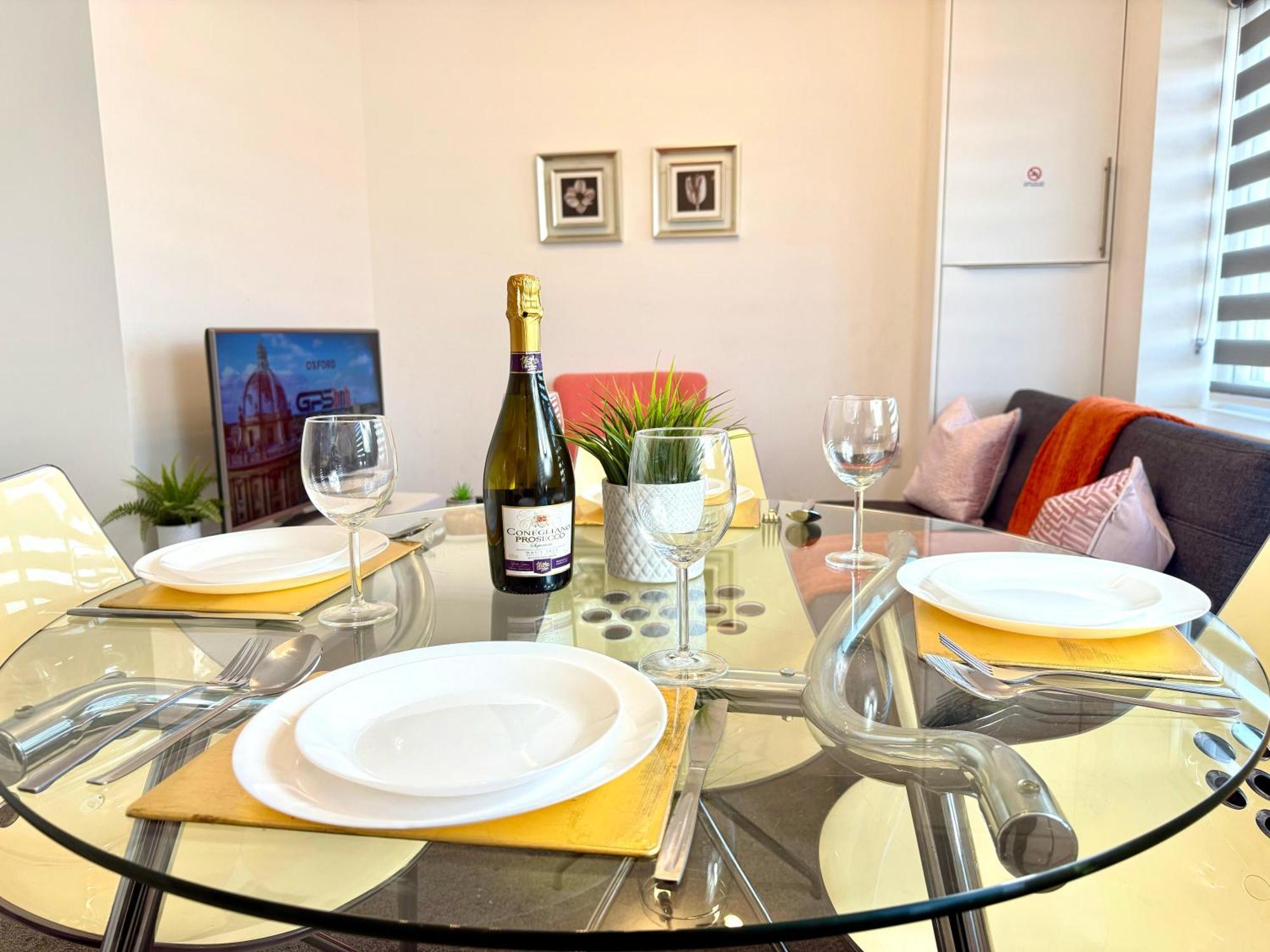 Walnut Flats-F5, Stylish 1-Bedroom - Parking, Netflix, Wifi - Close To Oxford, Bicester & Blenheim Palace Kidlington Exteriér fotografie