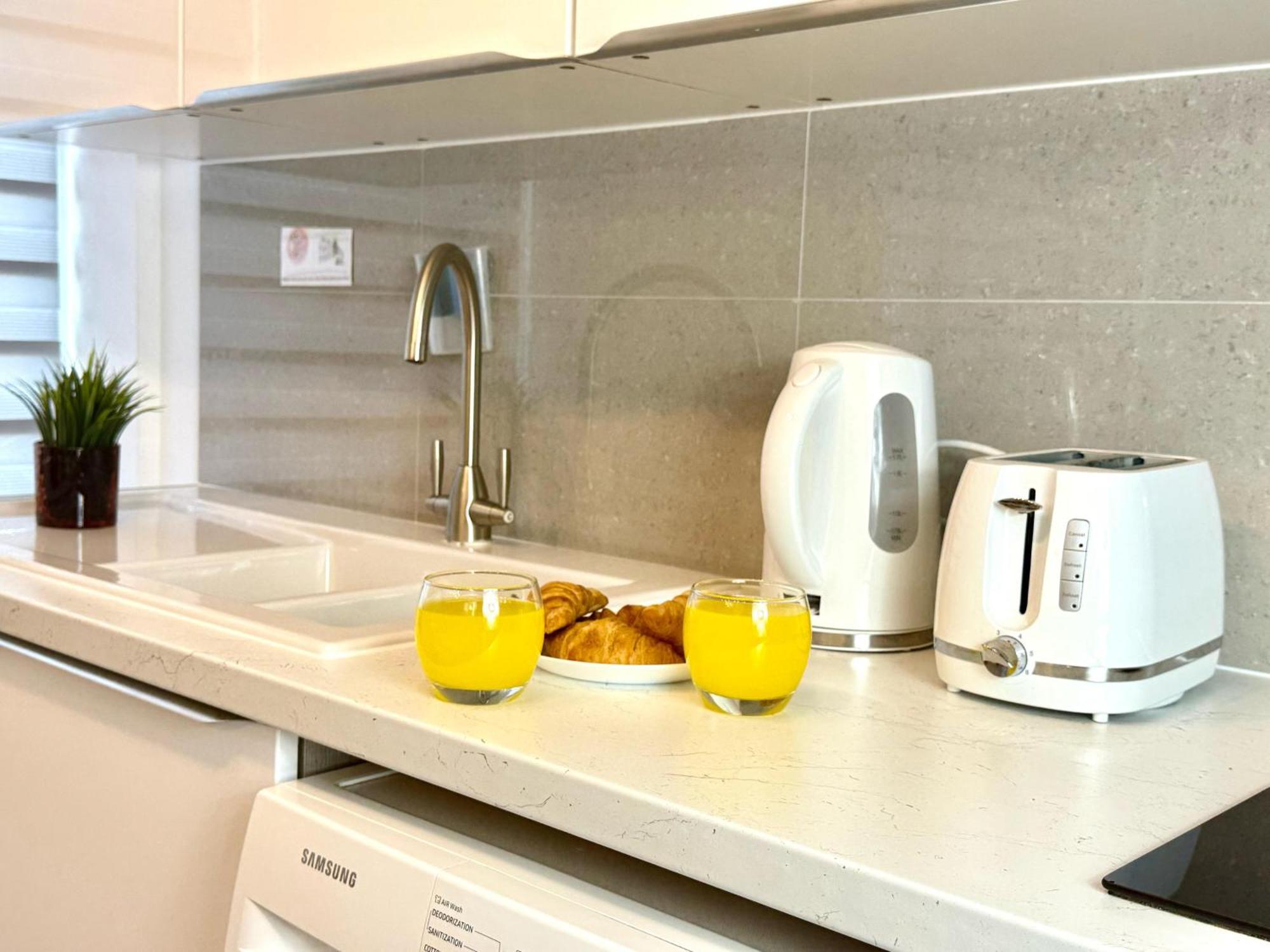 Walnut Flats-F5, Stylish 1-Bedroom - Parking, Netflix, Wifi - Close To Oxford, Bicester & Blenheim Palace Kidlington Exteriér fotografie